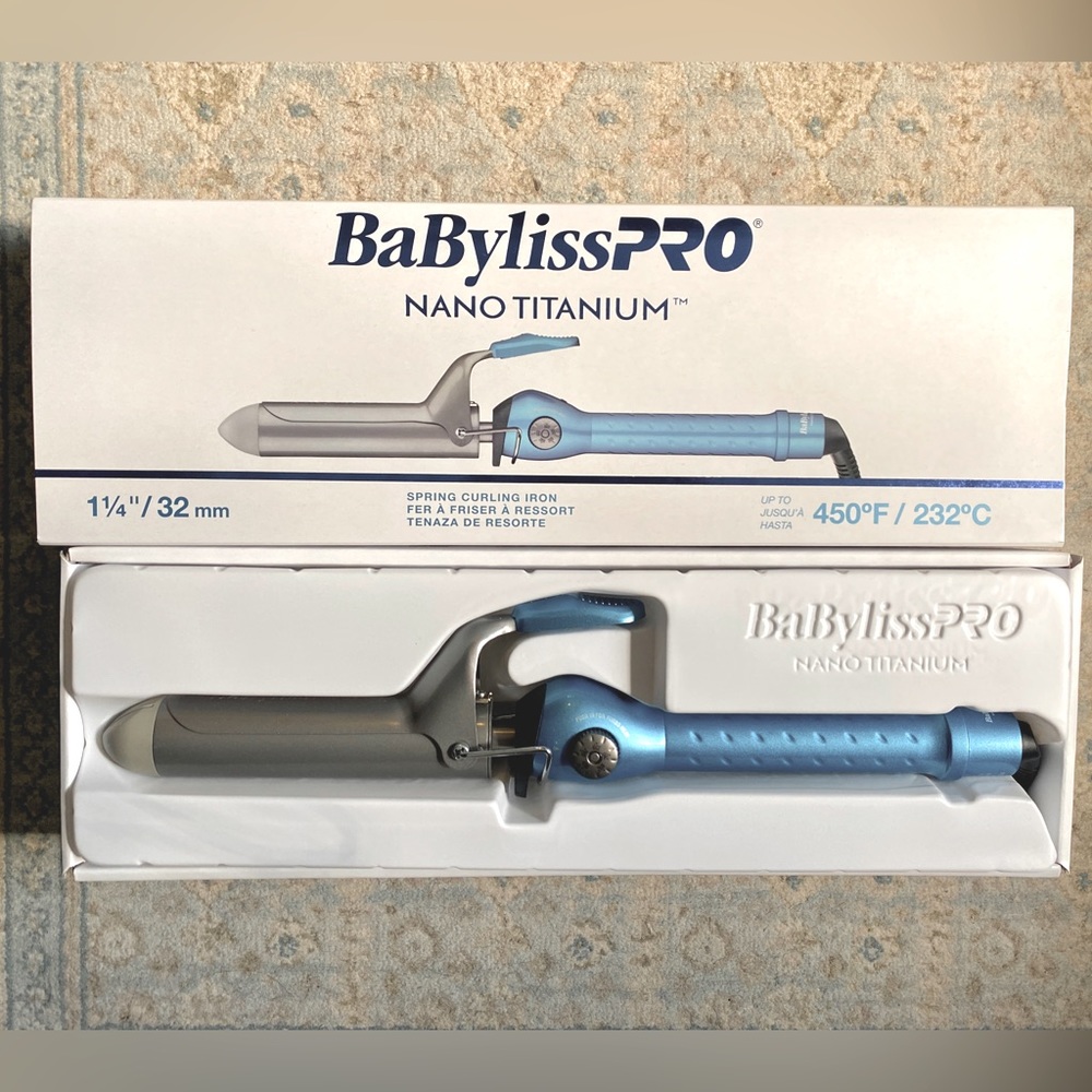 🦄 BABYLISSPRO-Nanotitanium 1, 1/4 inch (1.25 inch) CURLING IRON